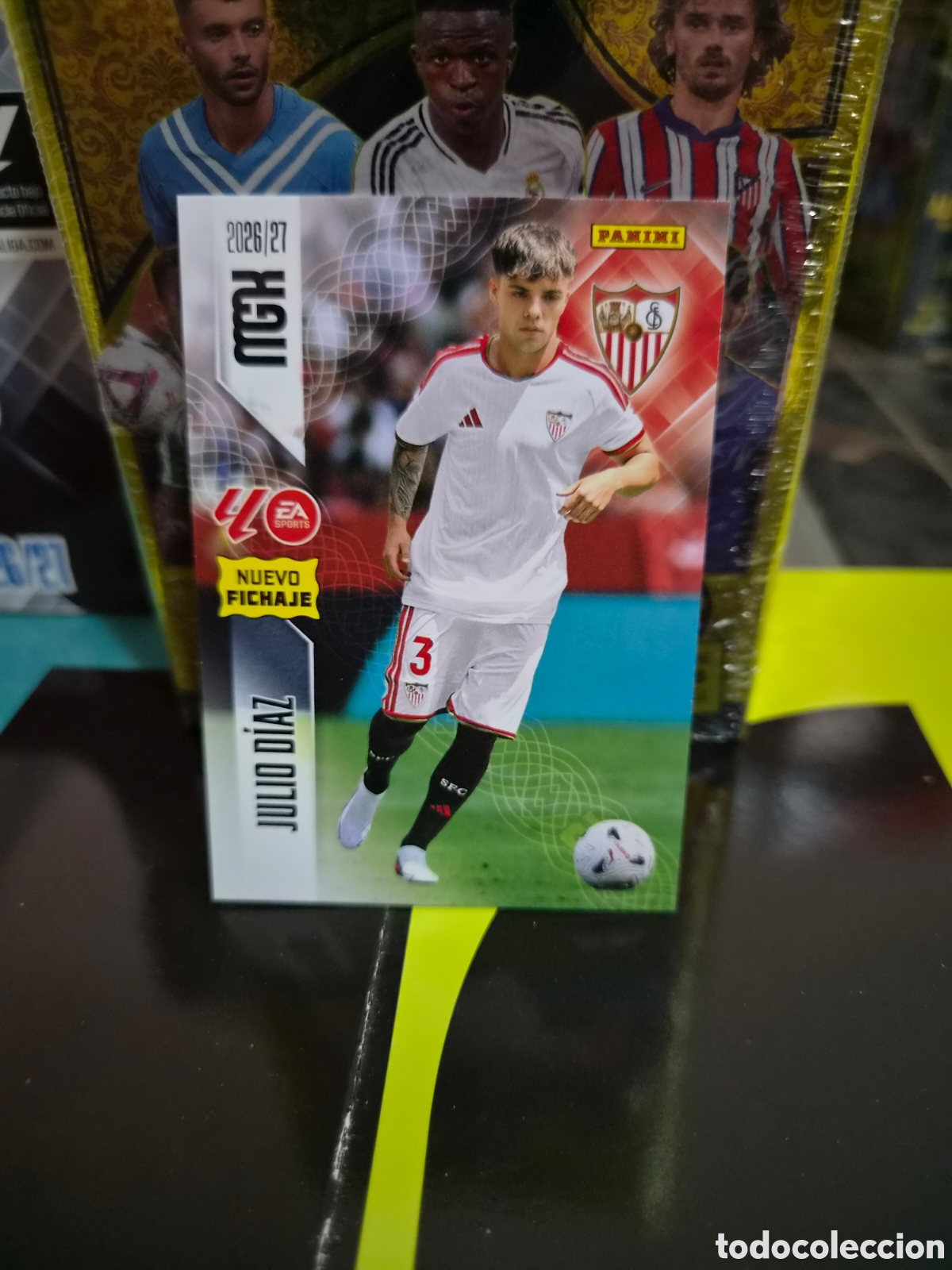 Cromos de f&uacute;tbol: N&deg;477 Nuevo Fichaje Julio Diaz Megacracks 26/27
