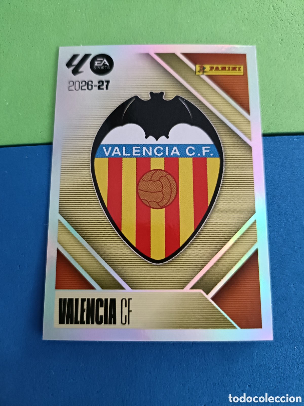 Cromos de f&uacute;tbol: Panini cromos stickers Liga este 2026 2027 26 27 - Valencia 1 Escudo