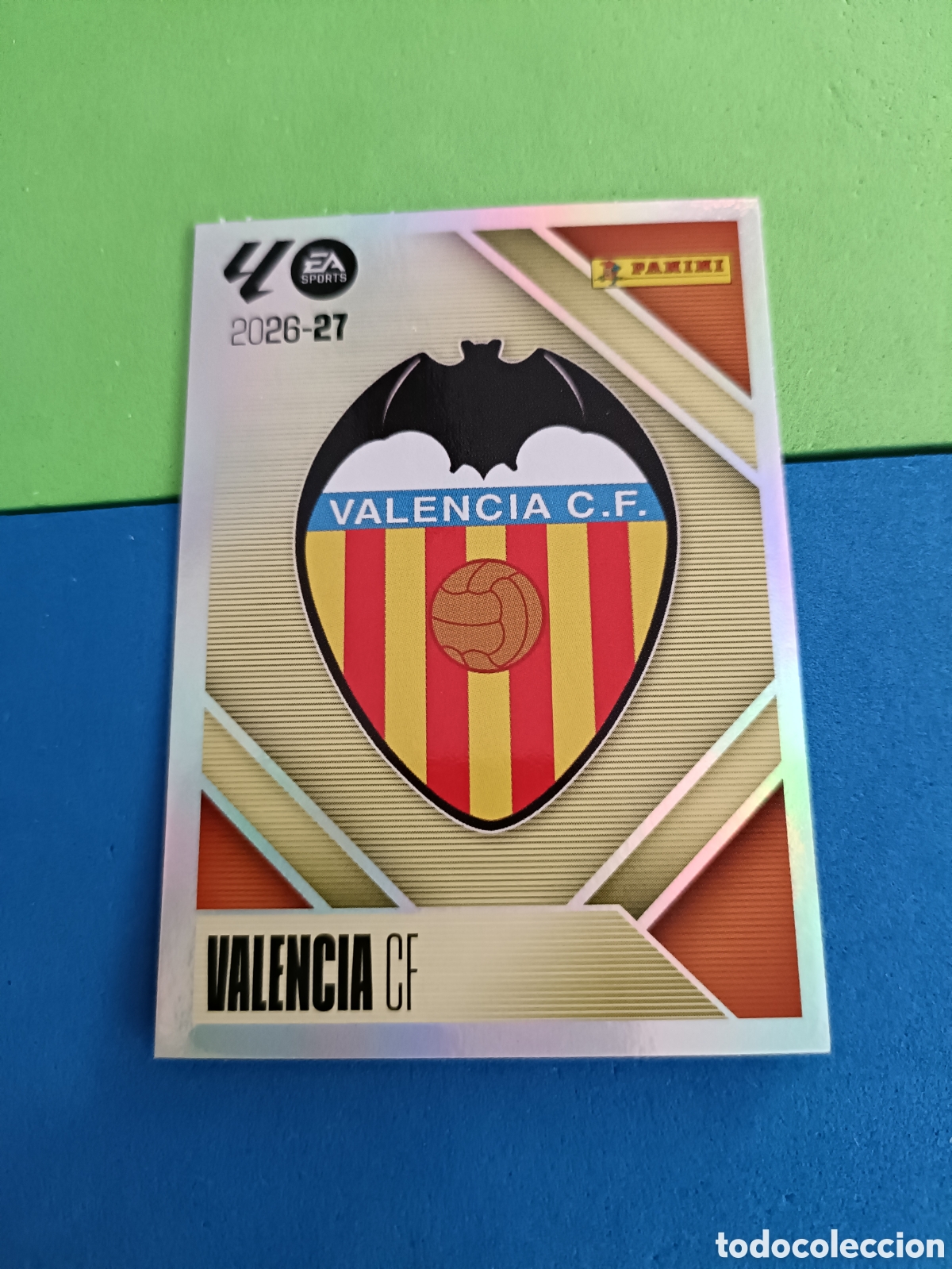 Cromos de f&uacute;tbol: Panini cromos stickers Liga este 2026 2027 26 27 - Valencia 1 Escudo