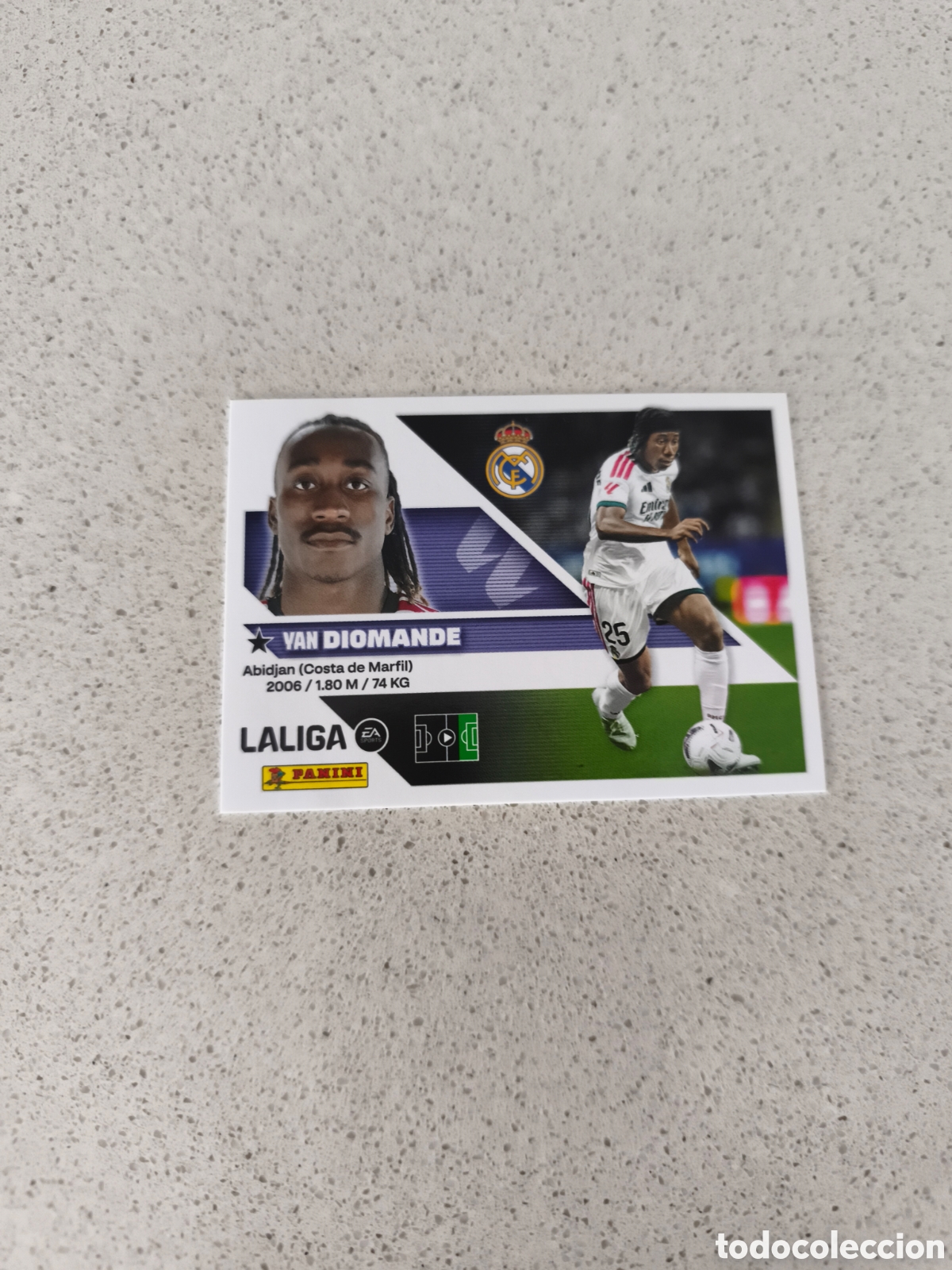 Cromos de f&uacute;tbol: CROMO N&Uacute;MERO 39 &Uacute;LTIMO FICHAJE DIOMANDE REAL MADRID. LIGA ESTE 26/27. PANINI. TERCERA EDICI&Oacute;N.