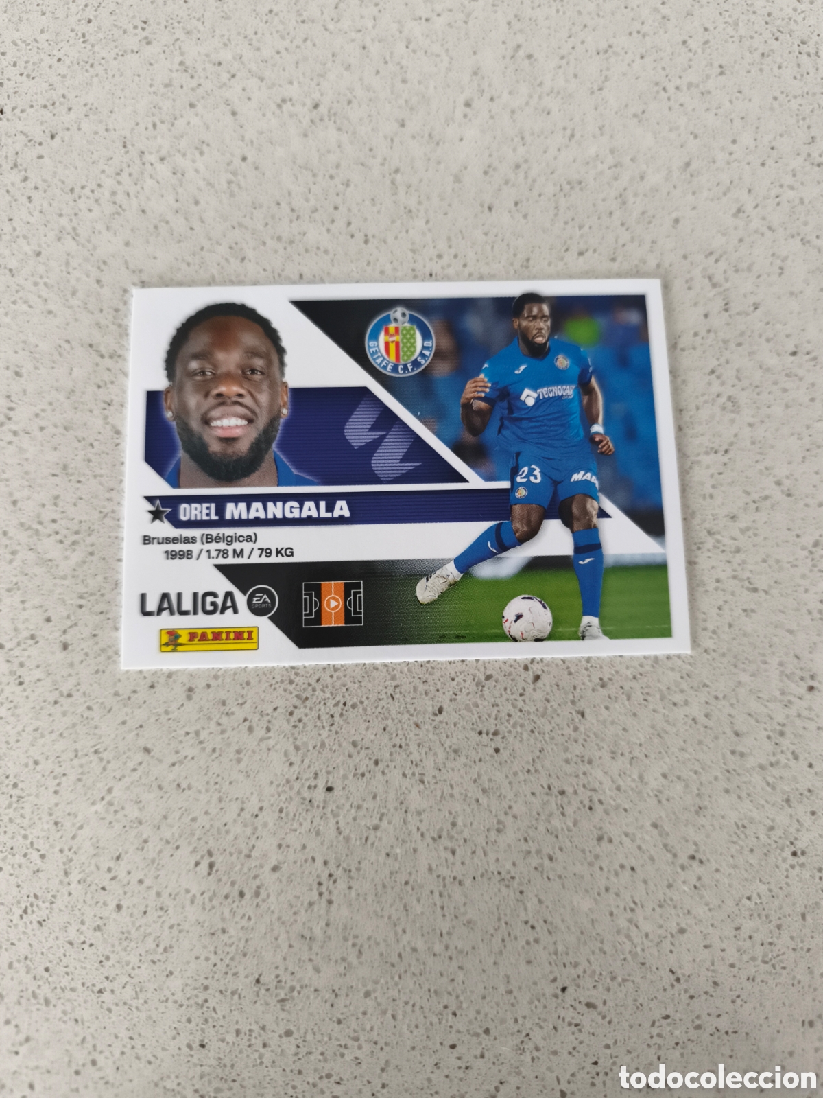 Cromos de f&uacute;tbol: CROMO N&Uacute;MERO 15 MANGALA GETAFE. LIGA ESTE 26/27. PANINI. TERCERA EDICI&Oacute;N.