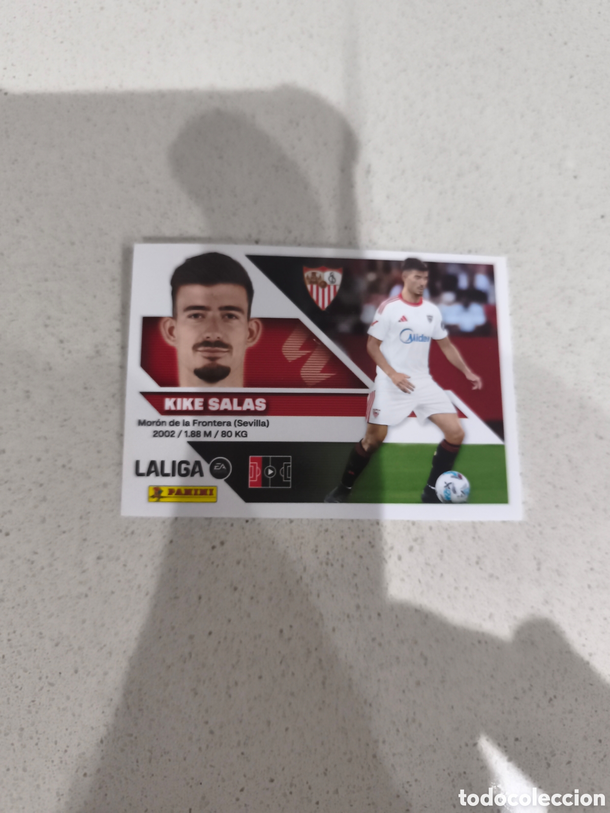 Cromos de f&uacute;tbol: CROMO N&Uacute;MERO 7 KIKE SALAS SEVILLA. LIGA ESTE 26/27. PANINI.