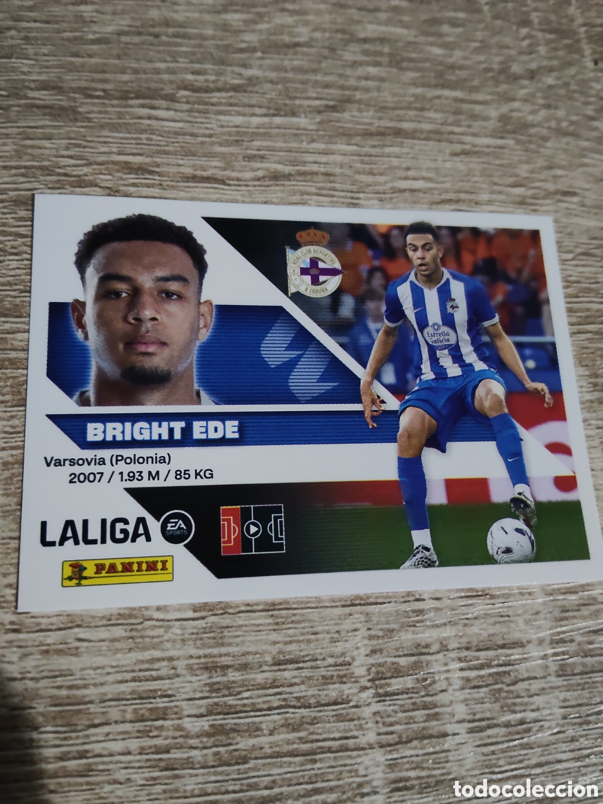 Cromos de f&uacute;tbol: Bright Ede coloca Deportivo de la Coru&ntilde;a liga 2026 2027 26 27 ediciones este