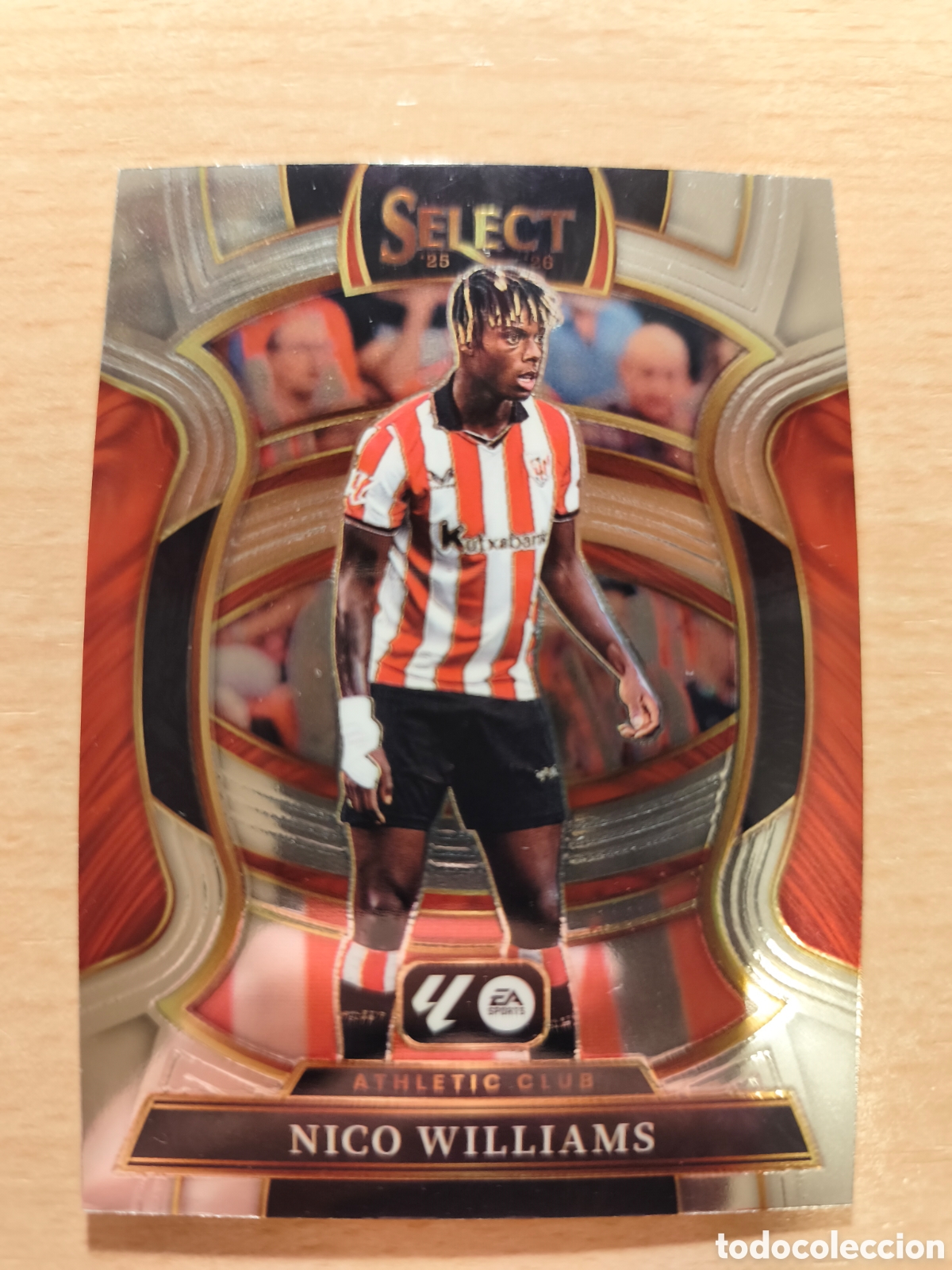 Cromos de f&uacute;tbol: 16 NICO WILLIAMS TERRACE ATHLETIC CLUB DE BILBAO SELECT LA LIGA 2025 2026 PANINI 25 26