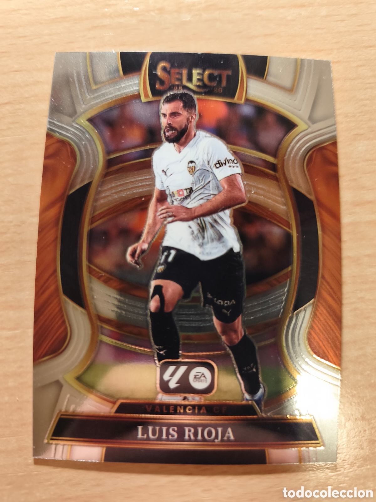 Cromos de f&uacute;tbol: 57 LUIS RIOJA TERRACE VALENCIA SELECT LA LIGA 2025 2026 PANINI 25 26