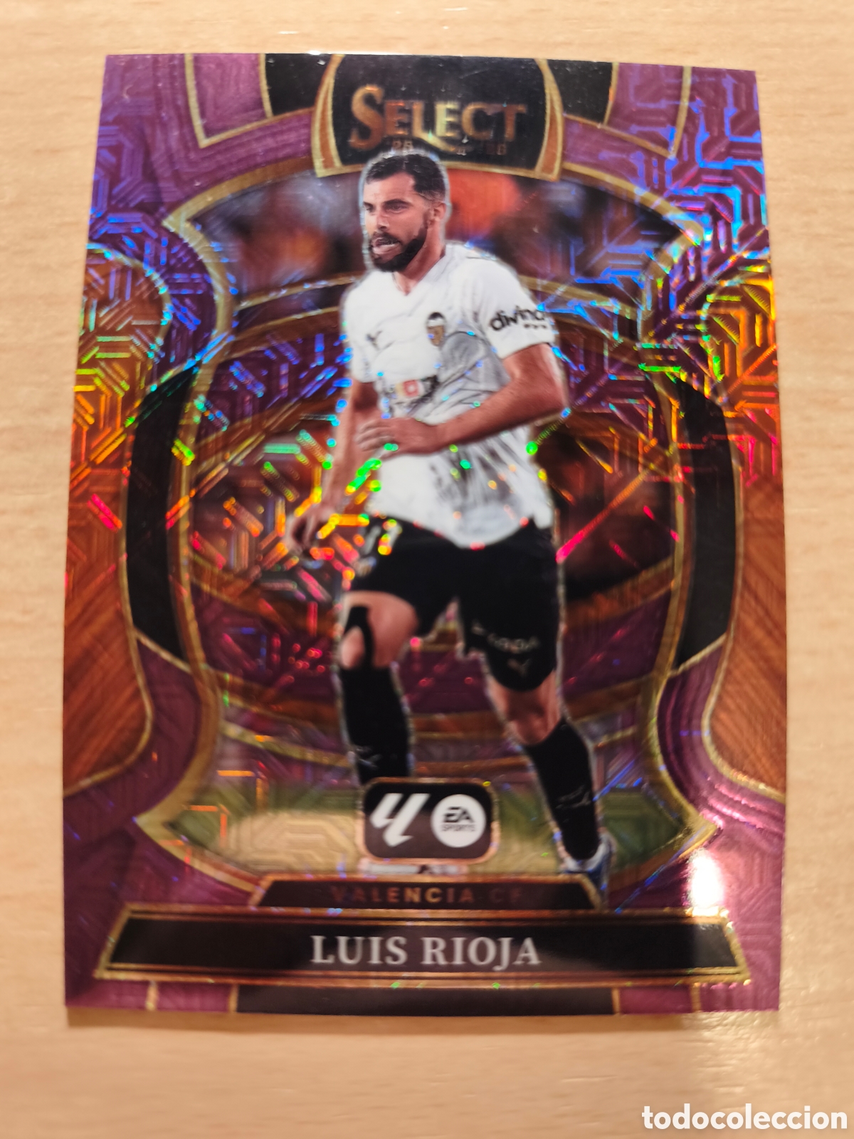 Cromos de f&uacute;tbol: 57 LUIS RIOJA TERRACE PURPLE MOJO VALENCIA SELECT LA LIGA 2025 2026 PANINI 25 26