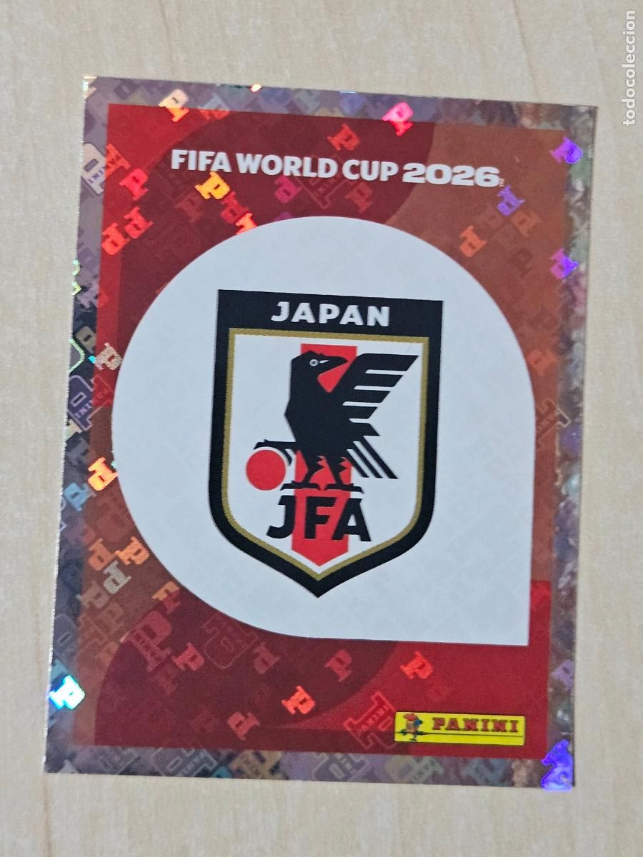 Cartes &agrave; collectionner de Football: CROMO JPN1 JPN 1 ESCUDO JAPON - MUNDIAL FIFA WORLD CUP 2026 STICKER PANINI SIN PEGAR