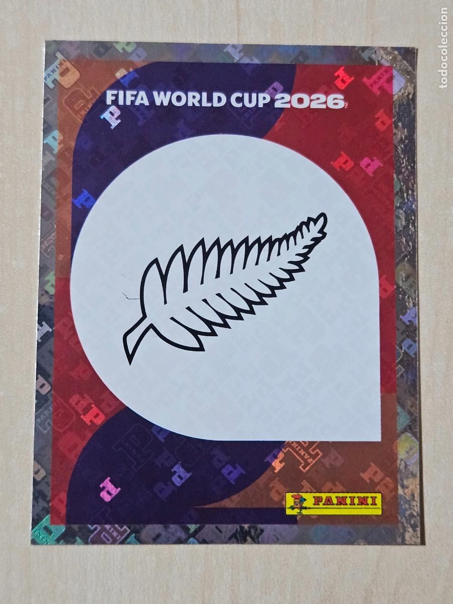 Cromos de f&uacute;tbol: CROMO NZL1 NZL 1 ESCUDO NUEVA ZELANDA - MUNDIAL FIFA WORLD CUP 2026 STICKER PANINI SIN PEGAR