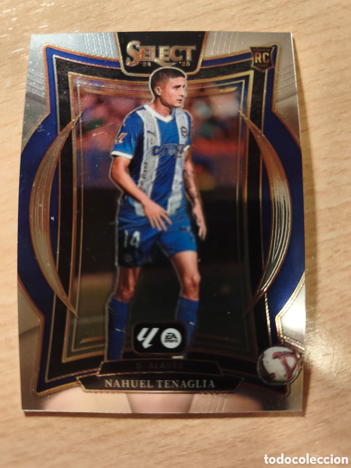Cromos de Futebol: 73 NAHUEL TENAGLIA RC TERRACE ALAV&Eacute;S SELECT LA LIGA 2024 2025 PANINI 24 25 ROOKIE