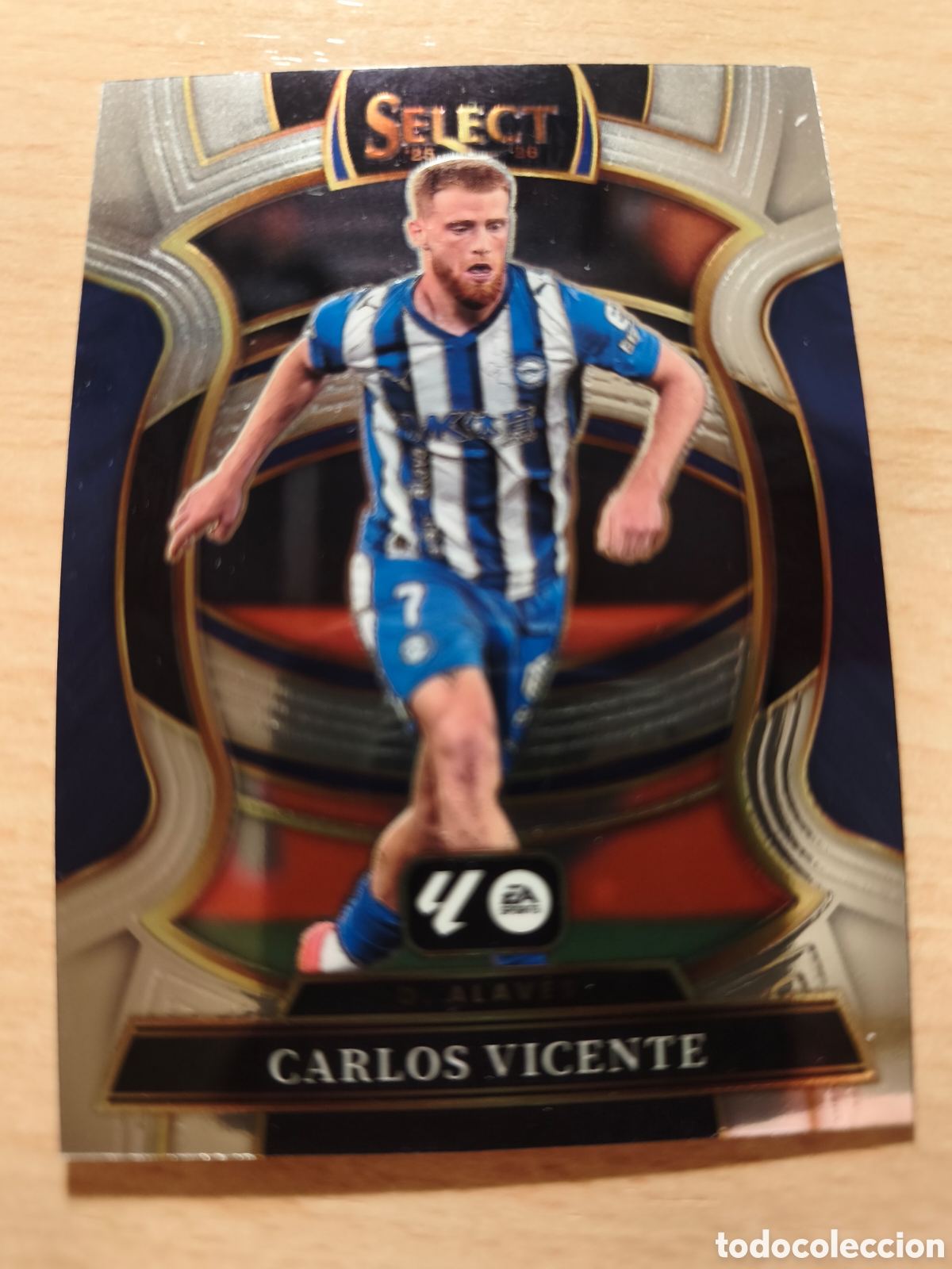 Cromos de f&uacute;tbol: 73 CARLOS VICENTE TERRACE ALAV&Eacute;S SELECT LA LIGA 2025 2026 PANINI 25 26