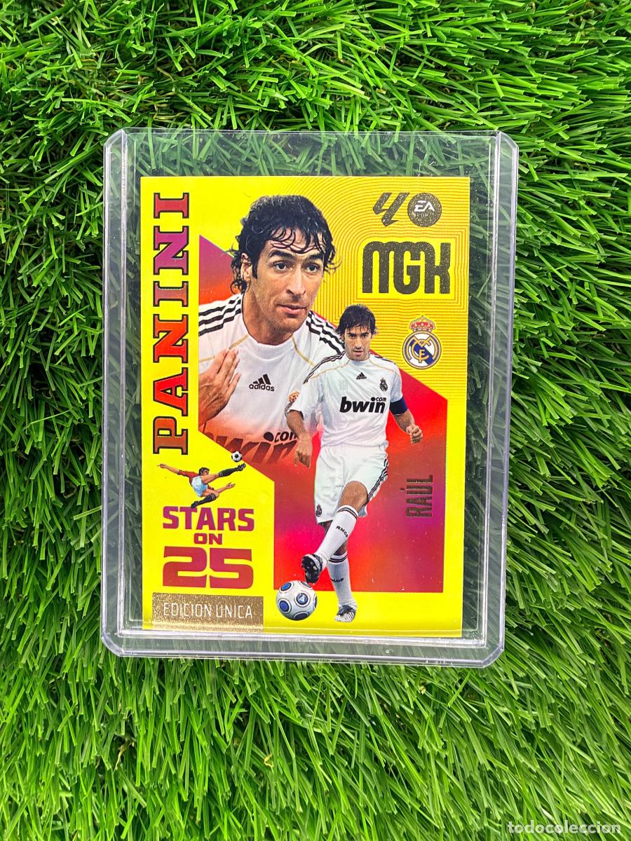 Cromos de f&uacute;tbol: N&ordm; 426 Ra&uacute;l Stars on 25 Real Madrid CF Megacracks 26 27