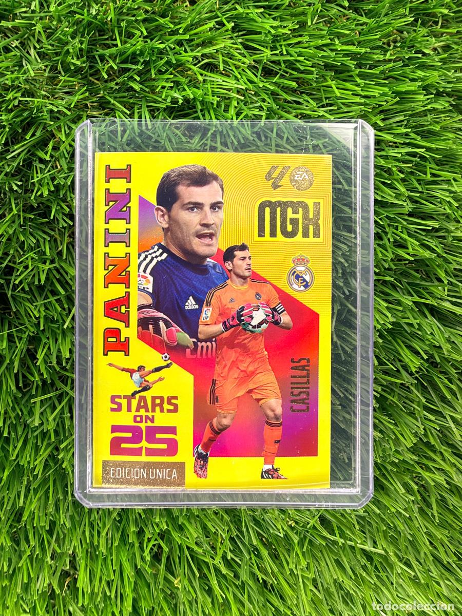 Cromos de f&uacute;tbol: N&ordm; 428 Casillas Stars on 25 Real Madrid CF Megacracks 26 27