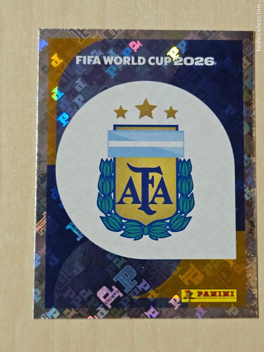 Cromos de f&uacute;tbol: CROMO ARG1 ARG 1 ESCUDO ARGENTINA - MUNDIAL FIFA WORLD CUP 2026 STICKER PANINI SIN PEGAR