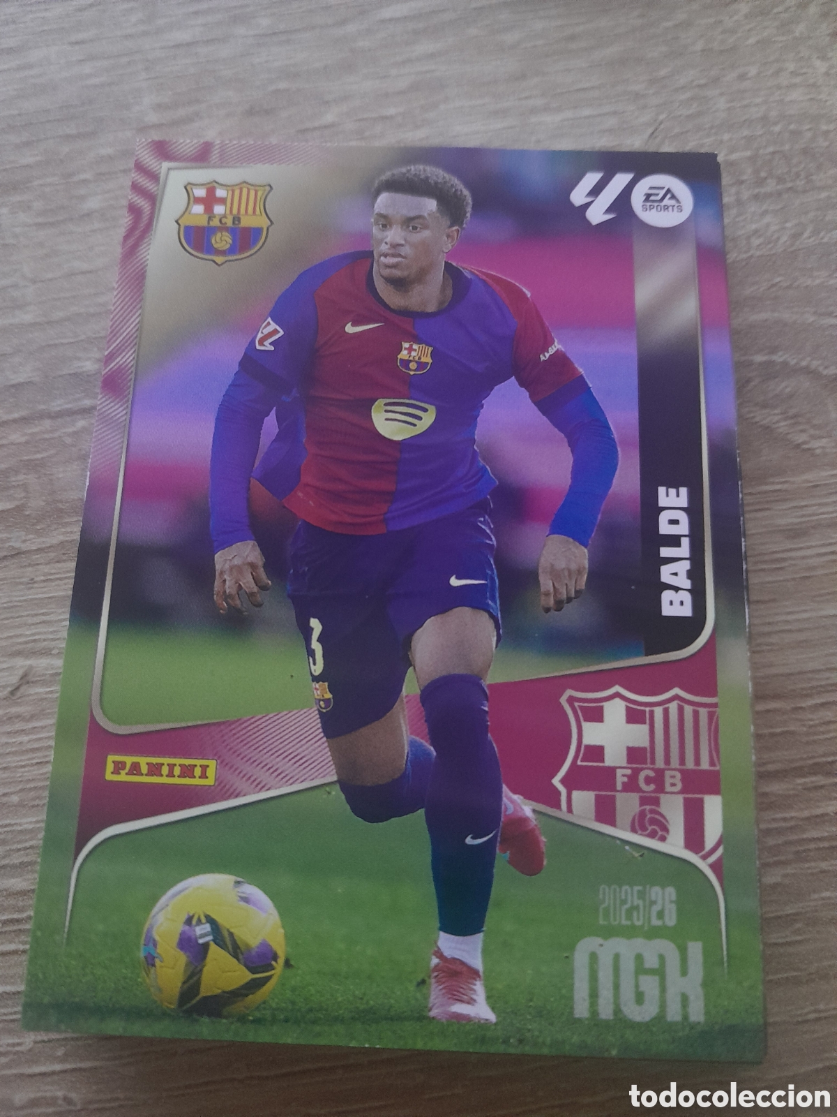Football Stickers: n&ordm; 81 balde barcelona megacracks 2025 2026