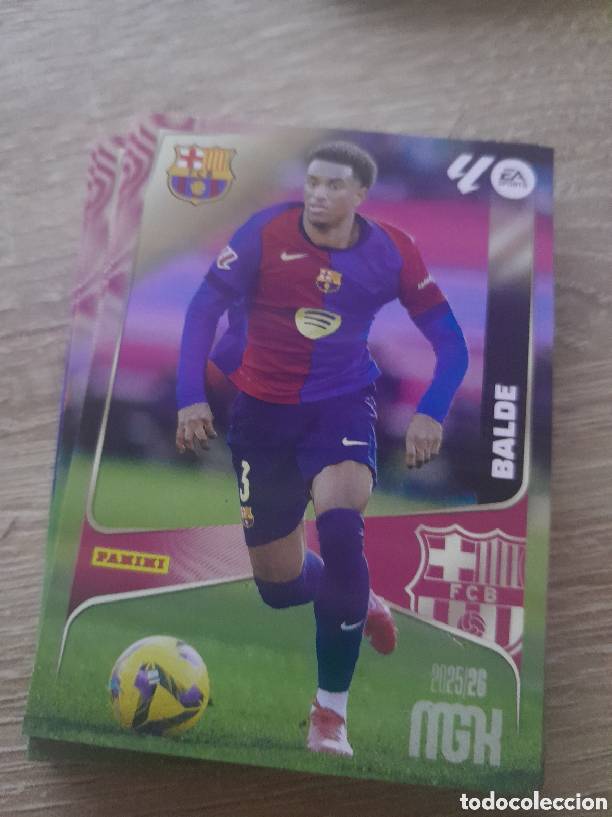 Football Stickers: n&ordm; 81 balde barcelona megacracks 2025 2026
