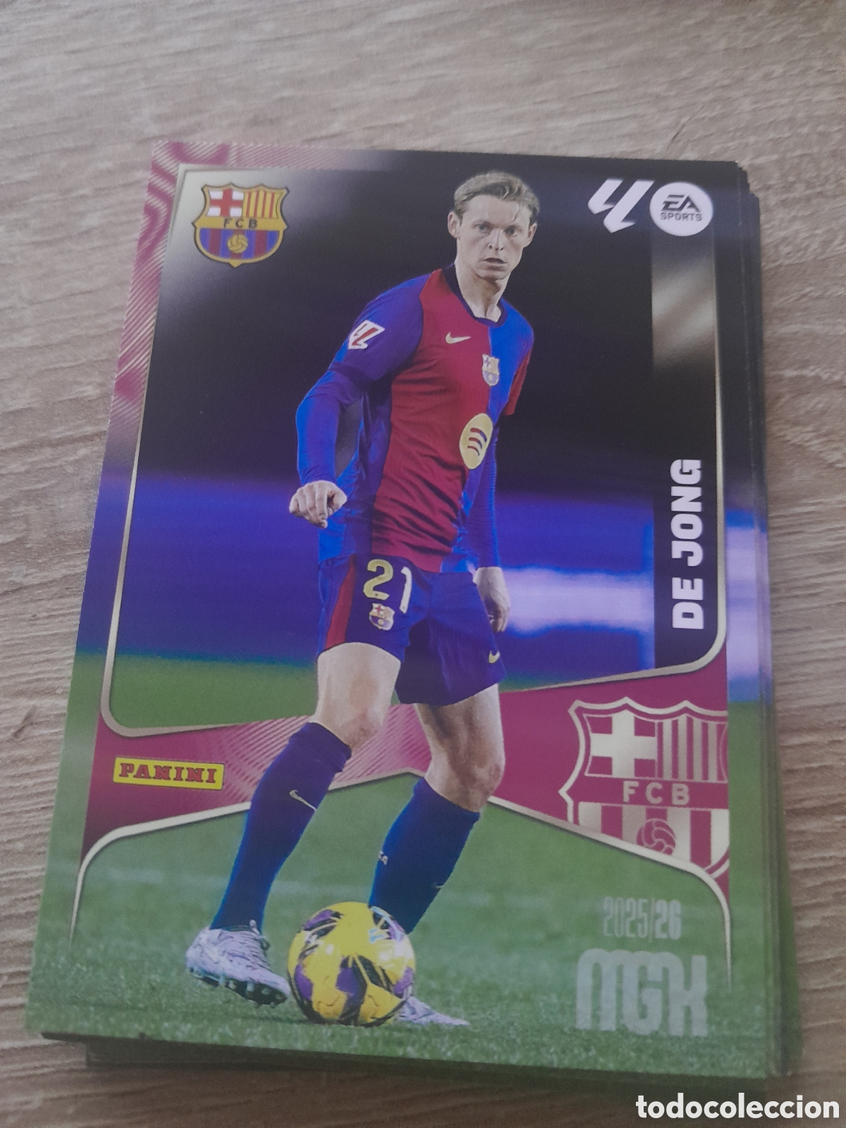 Cartes &agrave; collectionner de Football: n&ordm; 83 de jong barcelona megacracks 2025 2026