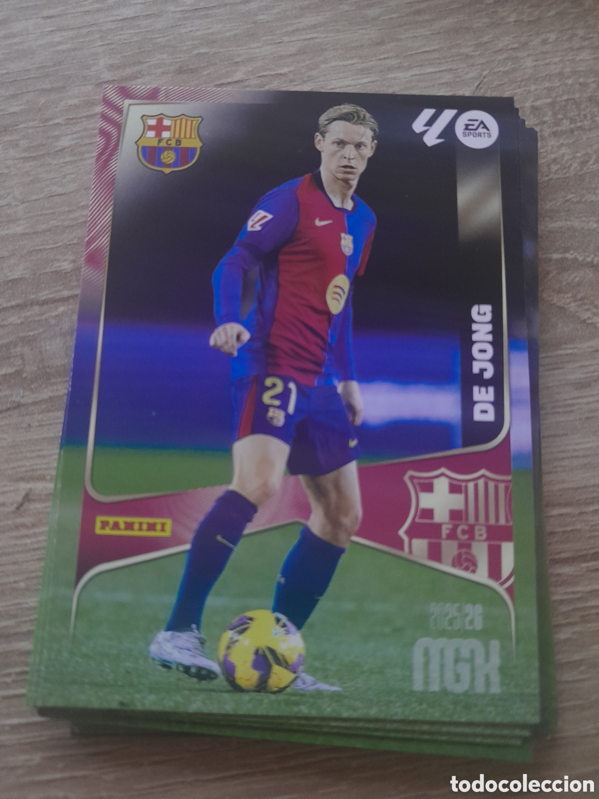 Cartes &agrave; collectionner de Football: n&ordm; 83 de jong barcelona megacracks 2025 2026