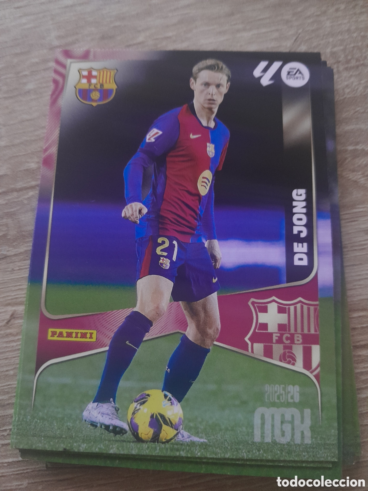 Cartes &agrave; collectionner de Football: n&ordm; 83 de jong barcelona megacracks 2025 2026