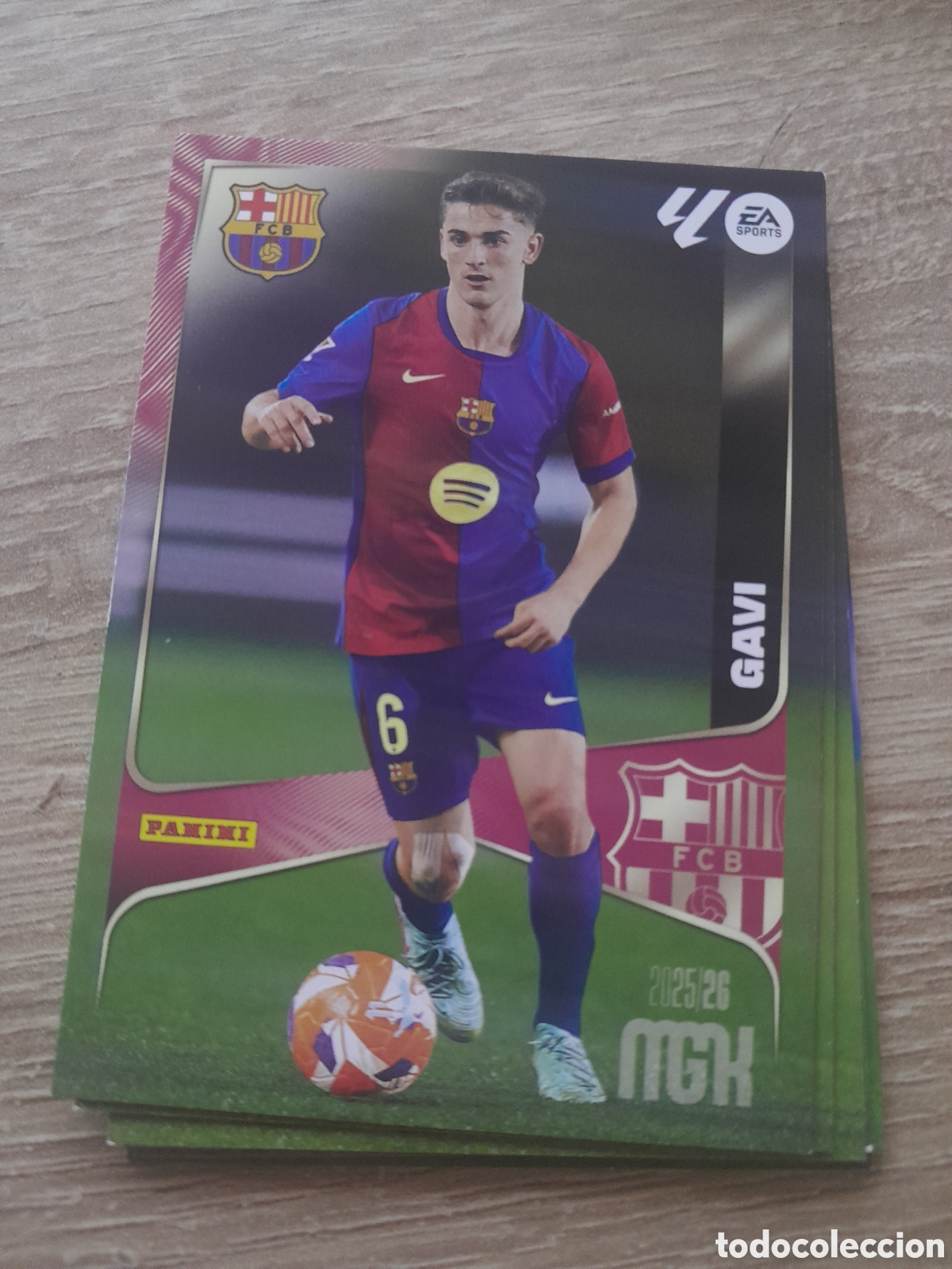 Cartes &agrave; collectionner de Football: n&ordm; 85 gavi barcelona megacracks 2025 2026
