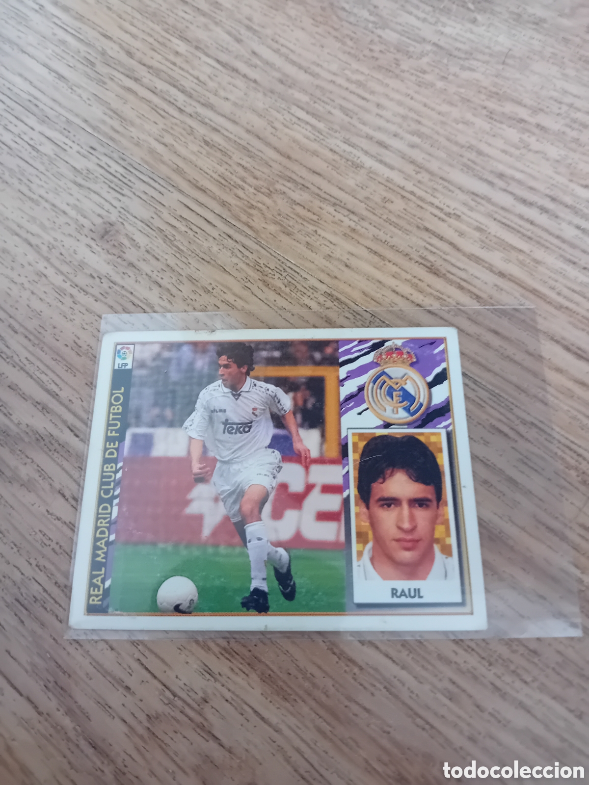 Football Stickers: Raul Real Madrid 97 98 1997 1998 Este Panini