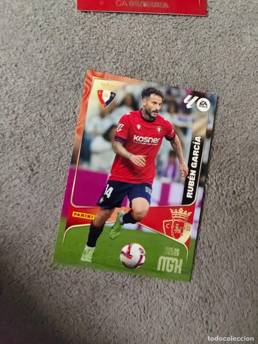 Figurine di Calcio: 265 MEGACRACKS MGK 25 26 RUB&Eacute;N GARC&Iacute;A C.A. OSASUNA BASE CARD LALIGA PANINI LA LIGA 2025 2026