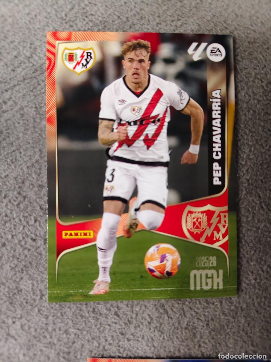 Fu&szlig;ball-Sticker: 296 MEGACRACKS MGK 25 26 PEP CHAVARR&Iacute;A RAYO VALLECANO BASE CARD LALIGA PANINI LA LIGA 2025 2026