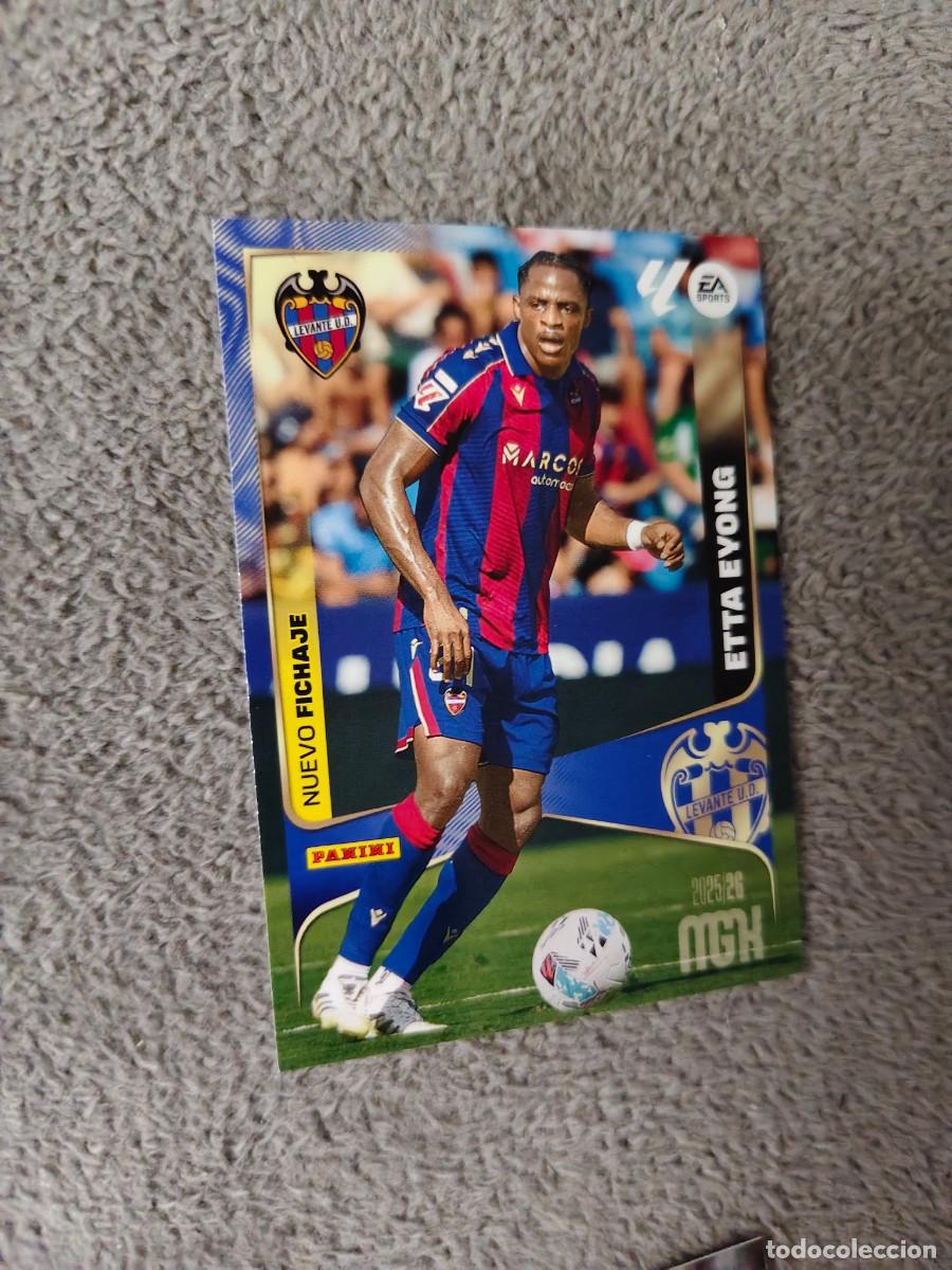 Fu&szlig;ball-Sticker: 501 MEGACRACKS MGK 25 26 ETTA EYONG LEVANTE UD FICHA LALIGA PANINI LA LIGA 2025 2026