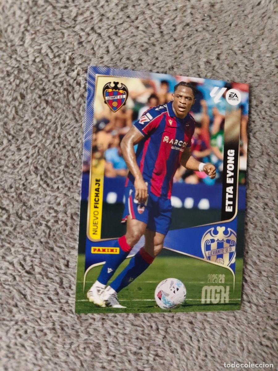 Fu&szlig;ball-Sticker: 501 MEGACRACKS MGK 25 26 ETTA EYONG LEVANTE UD FICHA LALIGA PANINI LA LIGA 2025 2026