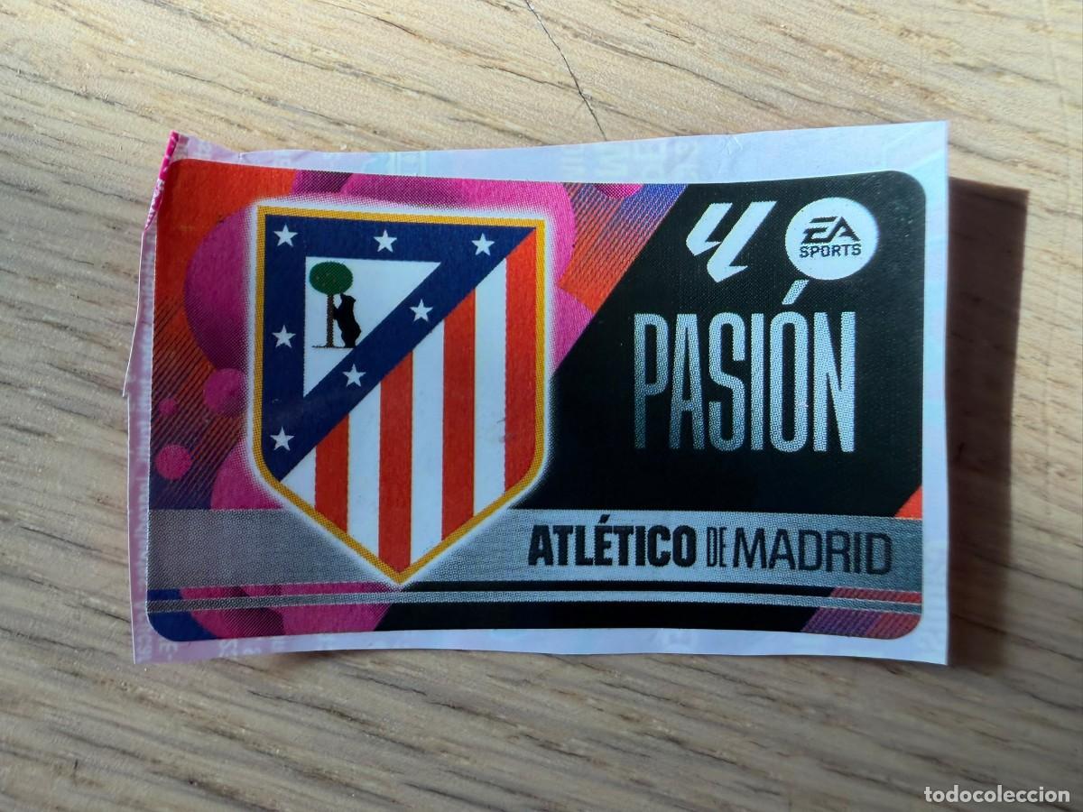 Cromos de f&uacute;tbol: ESCUDO ATLETICO MADRID PASION 25 26 2025 2026 LIGA EA SPORTS CHICLES CHICLE ESTE SIN PEGAR