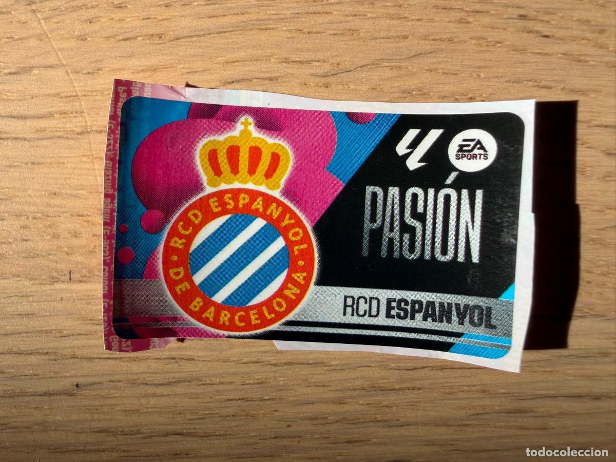 Cromos de f&uacute;tbol: ESCUDO ESPANYOL ESPA&Ntilde;OL PASION 25 26 2025 2026 LIGA EA SPORTS CHICLES CHICLE ESTE SIN PEGAR