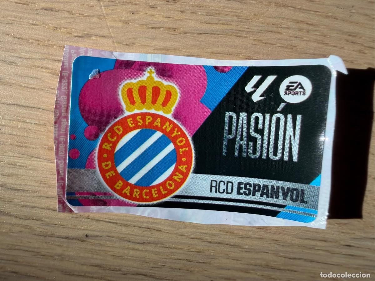 Cromos de f&uacute;tbol: ESCUDO ESPANYOL ESPA&Ntilde;OL PASION 25 26 2025 2026 LIGA EA SPORTS CHICLES CHICLE ESTE SIN PEGAR