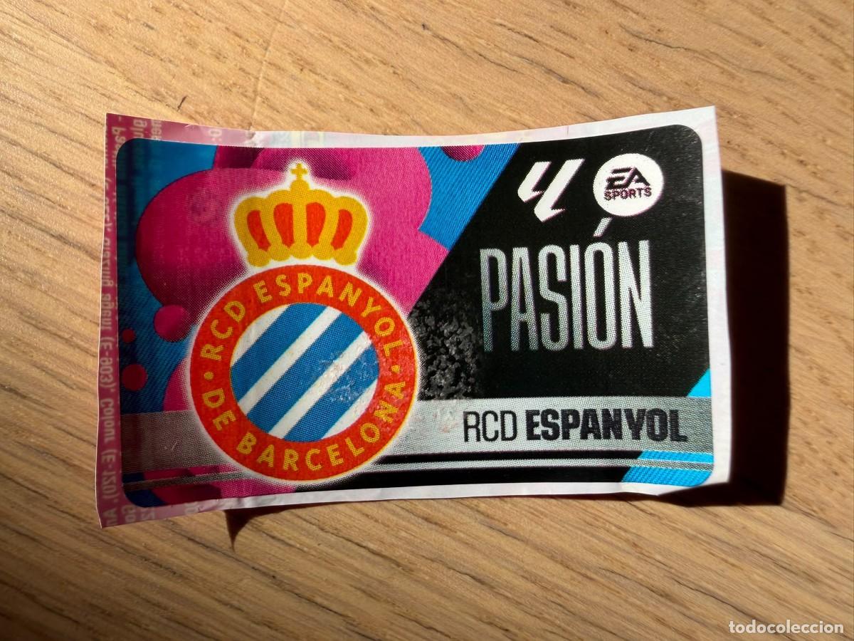 Cromos de f&uacute;tbol: ESCUDO ESPANYOL ESPA&Ntilde;OL PASION 25 26 2025 2026 LIGA EA SPORTS CHICLES CHICLE ESTE SIN PEGAR