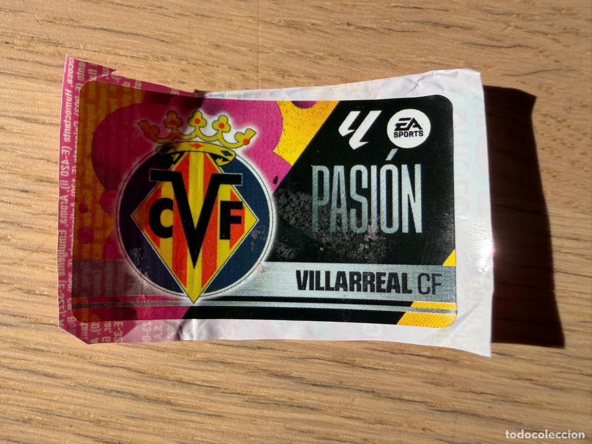 Fu&szlig;ball-Sticker: ESCUDO VILLARREAL PASION 25 26 2025 2026 LIGA EA SPORTS CHICLES CHICLE ESTE SIN PEGAR