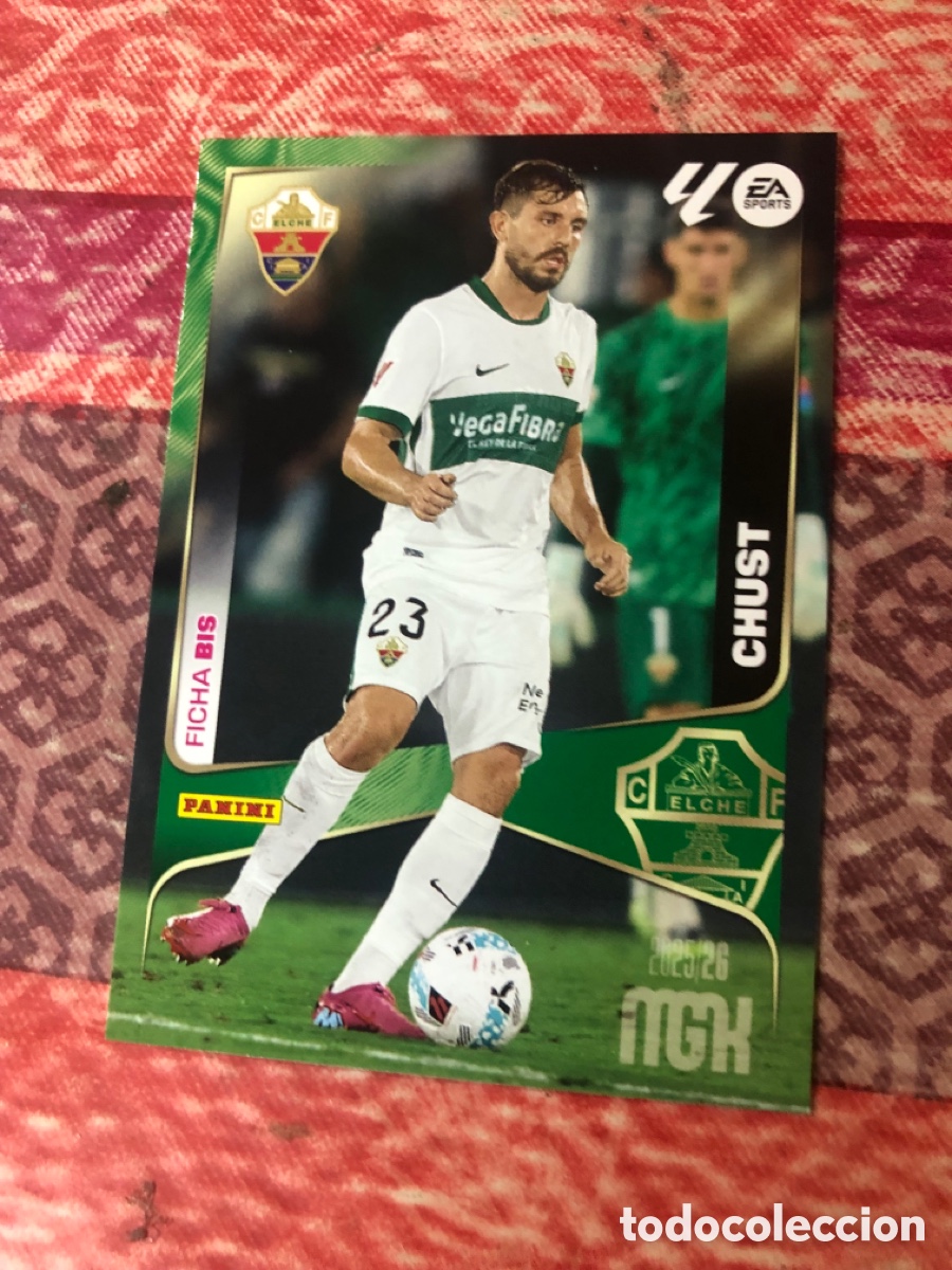 Cartes &agrave; collectionner de Football: 132 BIS CHUST ELCHE MEGACRACKS 2025 2026 25 26