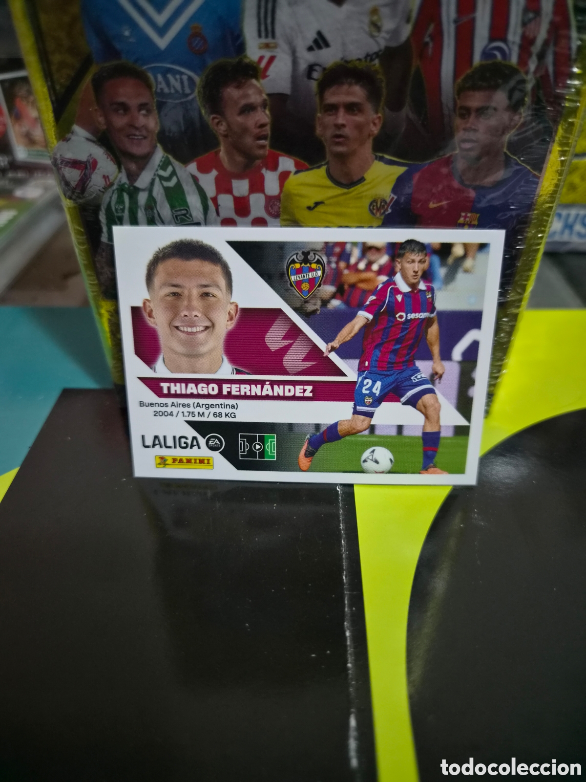 Football Stickers: N&deg;16Bis Levante Thiago Fern&aacute;ndez Liga Este 26/27
