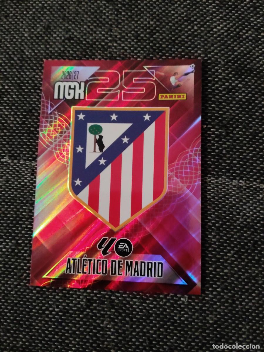 Cromos de f&uacute;tbol: 55 escudo atl&eacute;tico de Madrid megacracks 2026-27