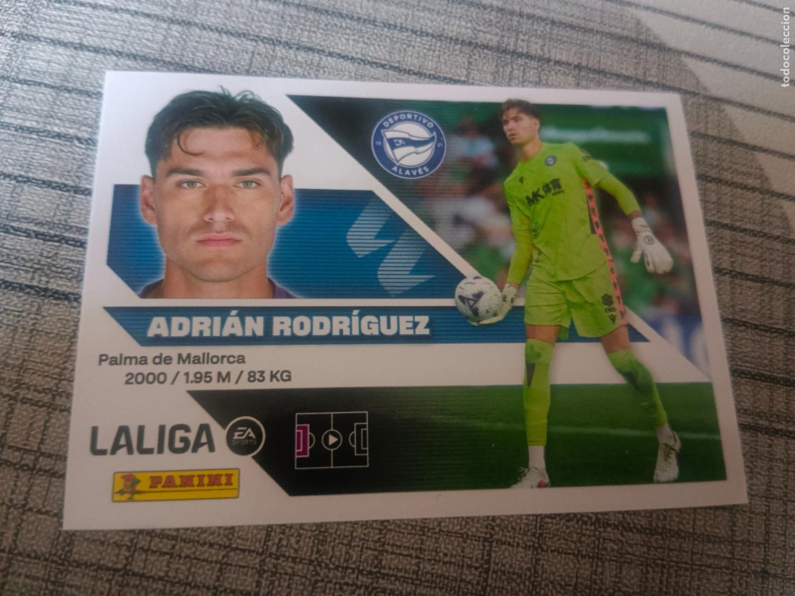 Cromos de f&uacute;tbol: TEMPORADA 2026 2027 26 27 3&ordf; TERCERA EDICION N&ordm;4 4 ADRIAN RODRIGUEZ ALAVES NUEVO
