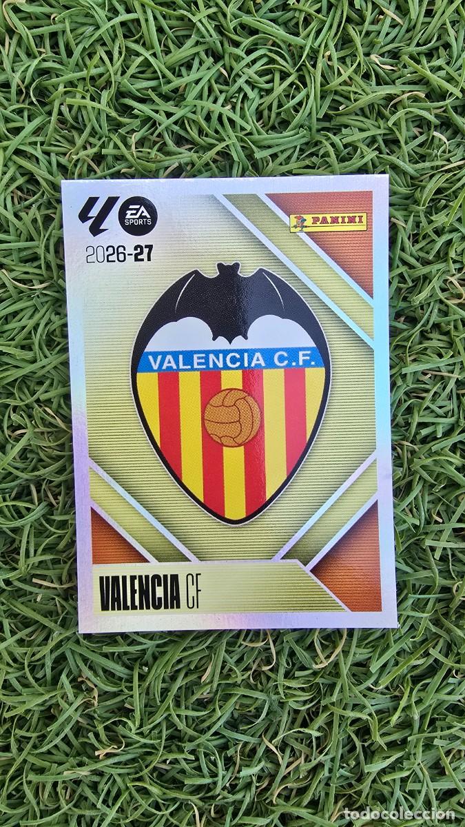 Fu&szlig;ball-Sticker: ESCUDO 1 VALENCIA LIGA ESTE 2026 2027 26 27 PANINI LALIGA EA SPORTS