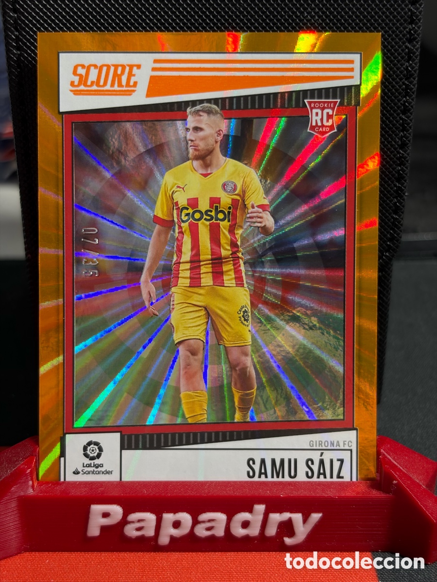 Cromos de f&uacute;tbol: SAMU SAIZ #86 LASER ORANGE /35 Girona SCORE 2022-23 LA LIGA PANINI RC