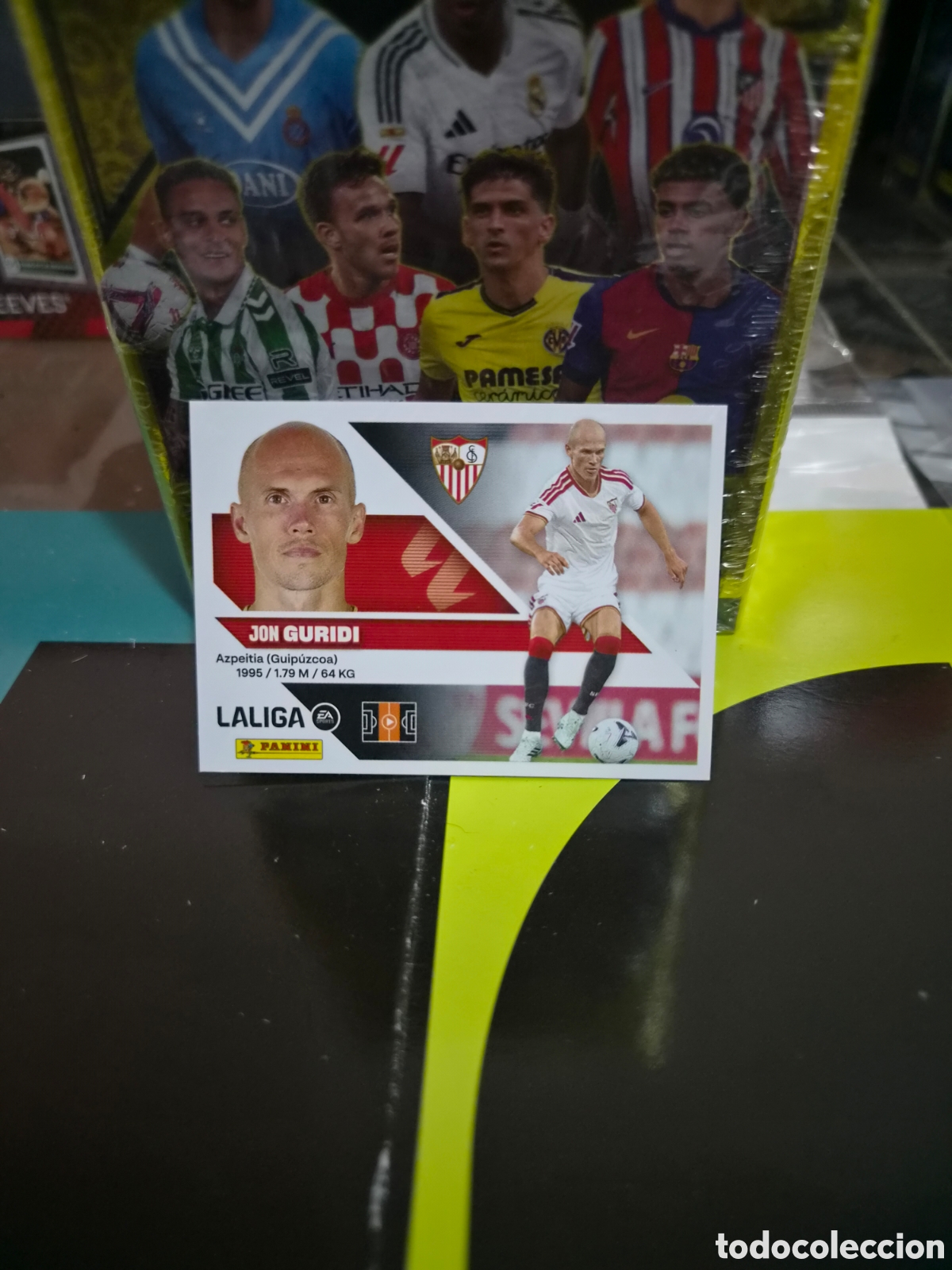 Cromos de f&uacute;tbol: N&deg;13 Sevilla Guridi Liga Este 26/27