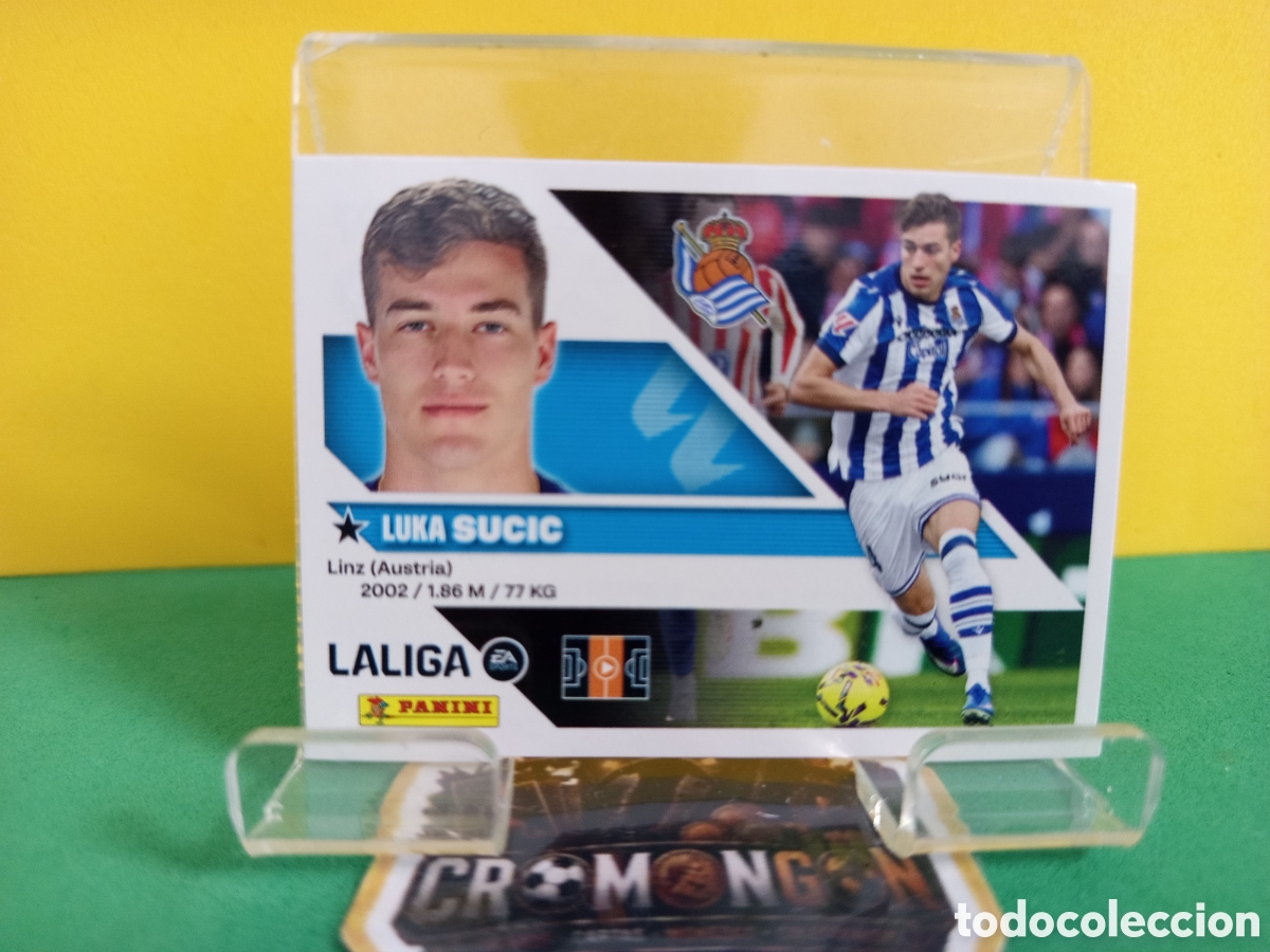 Cromos de f&uacute;tbol: ❇️ CROMO ⚽ 15.- SUČIĆ (R. SOCIEDAD) - COLECCIONES ESTE 2026/27 (PANINI) ❇️