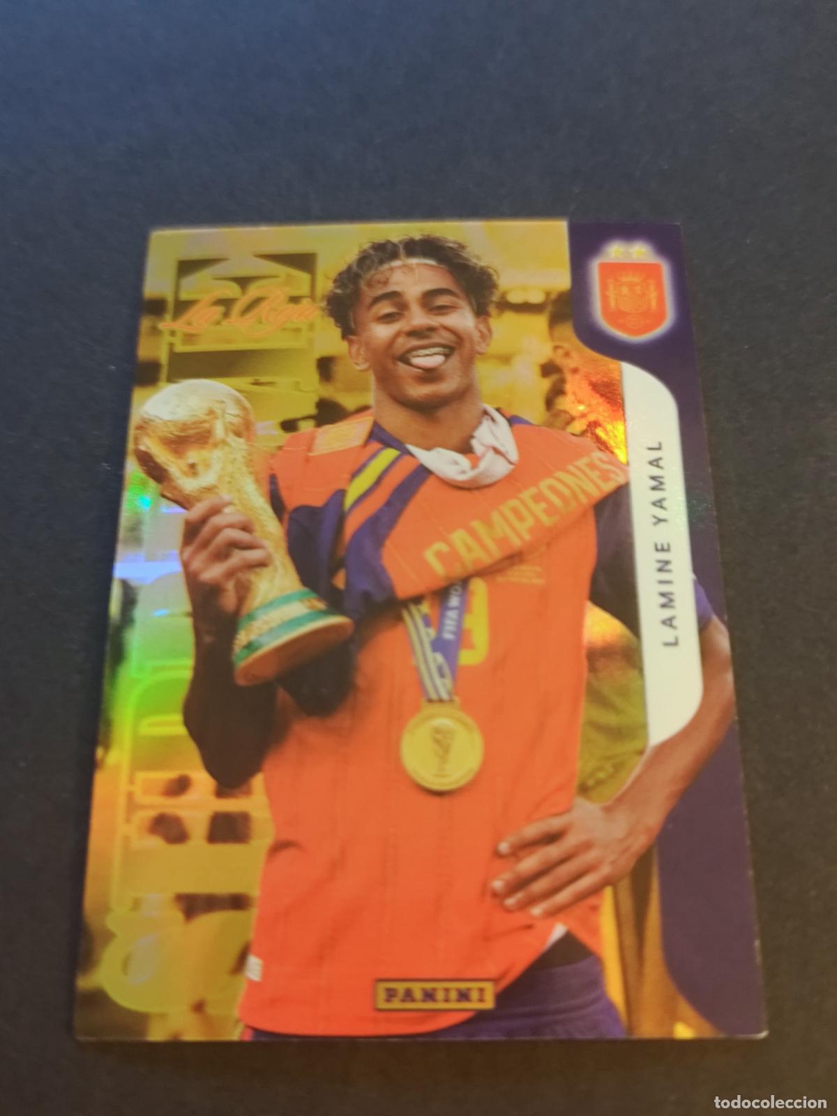 Cromos de f&uacute;tbol: S4 LAMINE YAMAL LA ROJA SUPREME PASI&Oacute;N ESPA&Ntilde;A 2026 PANINI CLUB