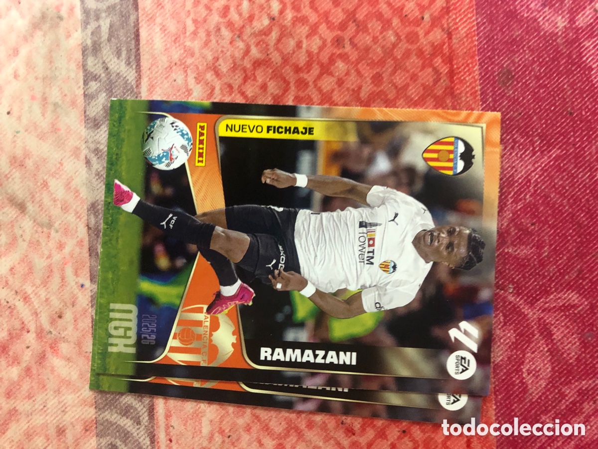 Cromos de f&uacute;tbol: 484 RAMAZANI NUEVO FICHAJE VALENCIA MEGACRACKS 2025 2026 PANINI 25 26
