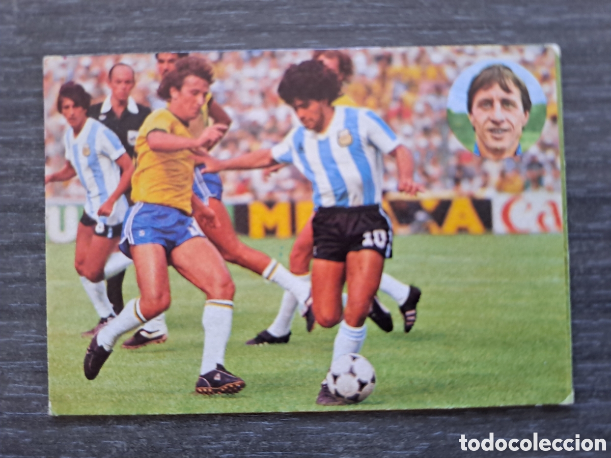 Cromos de Futebol: MARADONA N&ordm; 215 &ndash; APRENDE A JUGAR AL F&Uacute;TBOL CON JOHAN CRUYFF &ndash; GEPRODESA 1984 Cromo n&ordm; 215 MARADONA