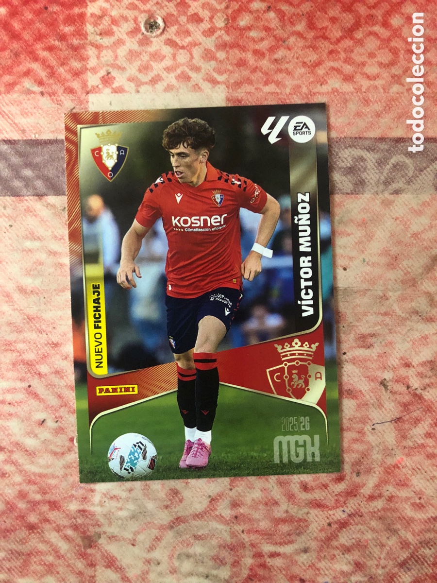 Football Stickers: Kumbulla nuevo fichaje n&uacute;mero 482 del Mallorca Megacracks 25-26 2025-2026