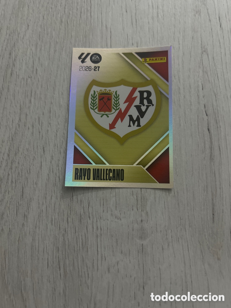 Cromos de f&uacute;tbol: Escudo 1 Rayo Vallecano Liga Este 2026/27 26-27 Panini