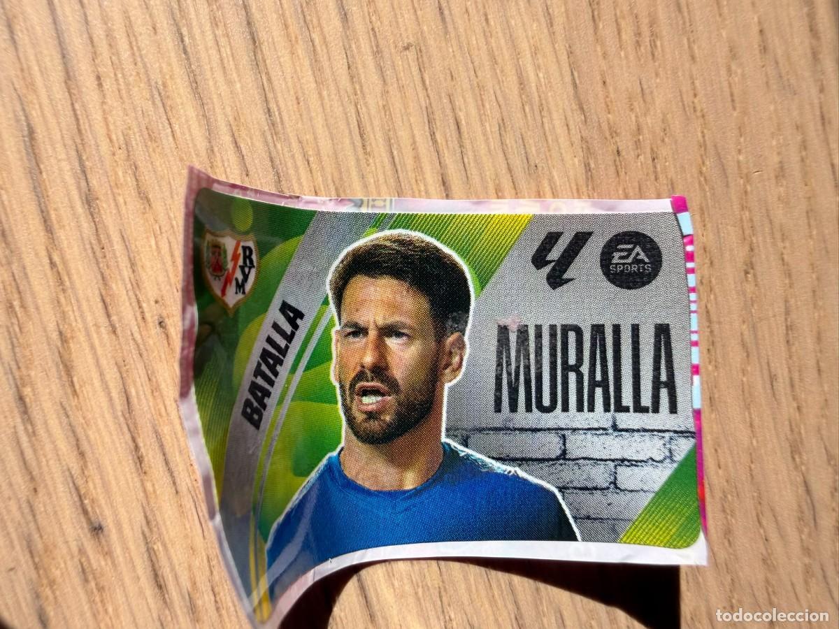 Figurine di Calcio: MURALLA BATALLA RAYO VALLECANO 25 26 2025 2026 LIGA EA SPORTS CHICLES CHICLE ESTE SIN PEGAR