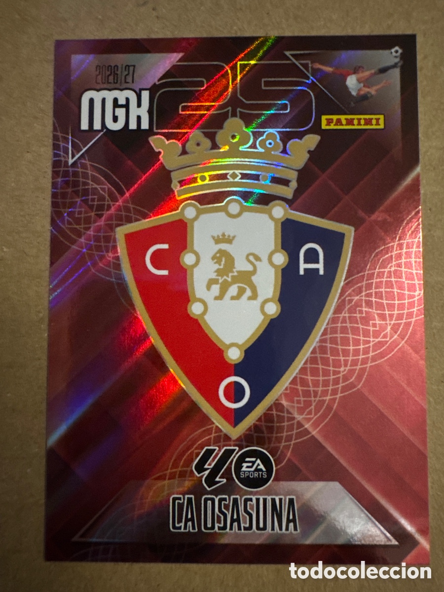 Figurine di Calcio: # 253 Escudo Osasuna Megacracks 26 27 2026 2027
