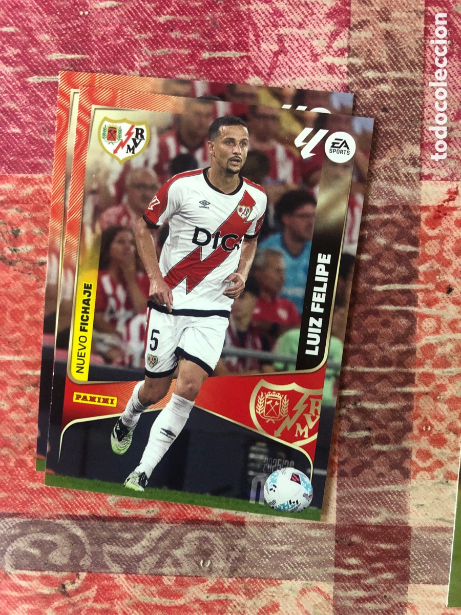 Cromos de f&uacute;tbol: Luiz Felipe nuevo fichaje n&uacute;mero 480 del Rayo Vallecano Megacracks 25-26 2025-2026