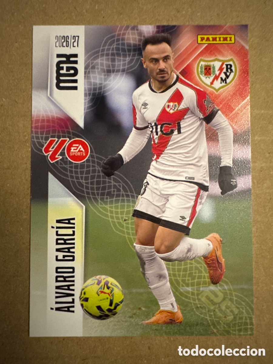 Cromos de f&uacute;tbol: # 303 &Aacute;lvaro Garc&iacute;a Rayo Vallecano Megacracks 26 27 2026 2027